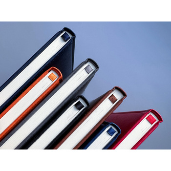 Ежедневник недатированный А5+ "Classic", пудровый розовый