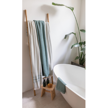 Накидка Ukiyo Yumiko из переработанного хлопка AWARE™, 100x180 см