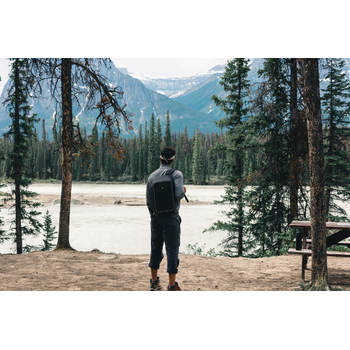 Антикражный рюкзак для ноутбука Swiss Peak из rPET AWARE™, 15,6’’