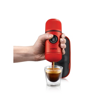 Ручная мини-кофемашина (WACACO Nanopresso) WCCLVRD (Ручная мини-кофемашина цв. Lava Red)